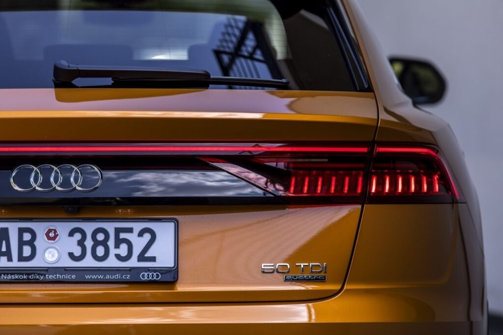 audi_q8_46-1280x853-8903850